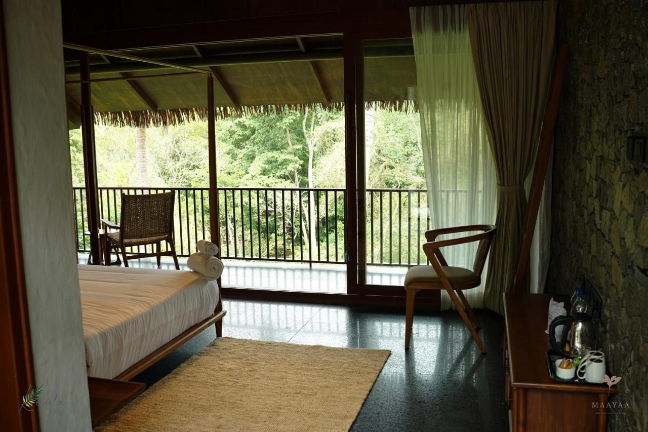 Maayaa Riverside Villa By Kpm Tripenta Attappadi Экстерьер фото